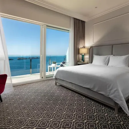 Hotel Royal Ariston 5*