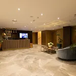 Royal Ariston Hotel