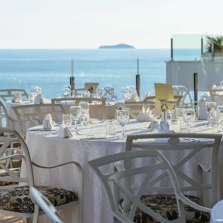 Royal Ariston 5*