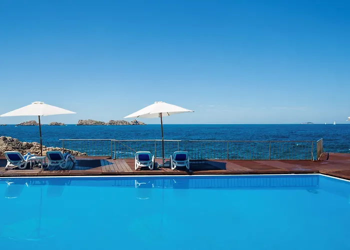 Royal Ariston Hotel 5*