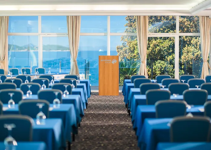 Hotel Royal Ariston 5*