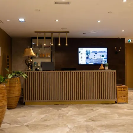 Royal Ariston 5*